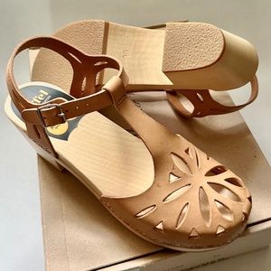Swedish Hasbeens Lacy Sandal | Leather Heeled Laser Cut Out Size 39/8.5 NWB